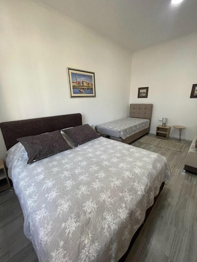 Apartment Milijana 수보티차 외부 사진